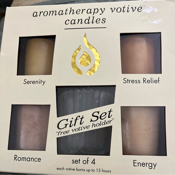 New Twilight Aromatherapy Votive Candle Gift Set - 4 Candles & Votive Holder - Picture 3 of 4